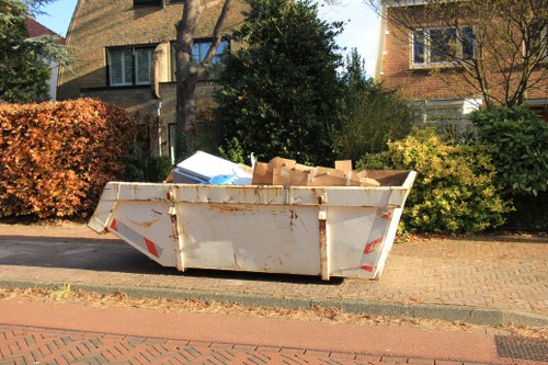 Local man and van team assisting with a residential move